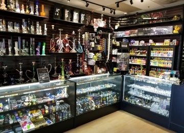 Scarlett Vapors & Smoke Shop