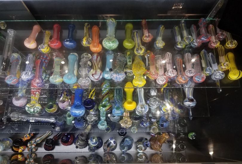 Scarlett Vapors & Smoke Shop