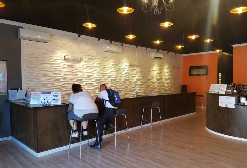 Oasis Vape & Coffee Downtown