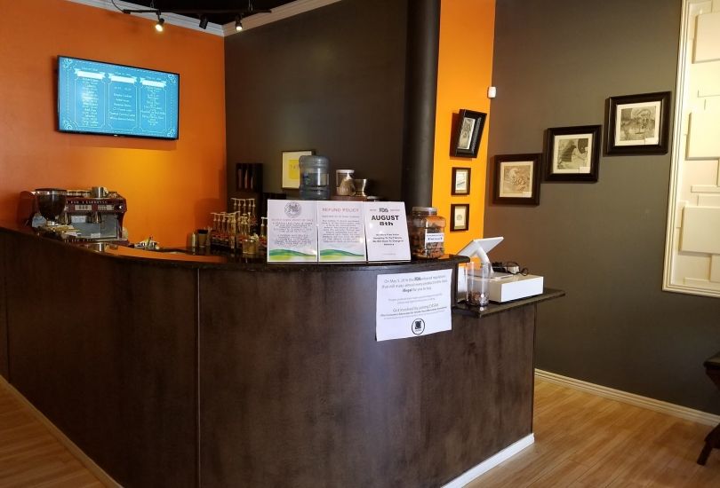 Oasis Vape & Coffee Downtown