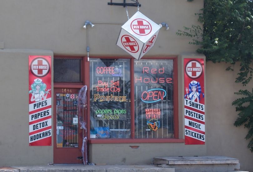 Red House Smoke Shop