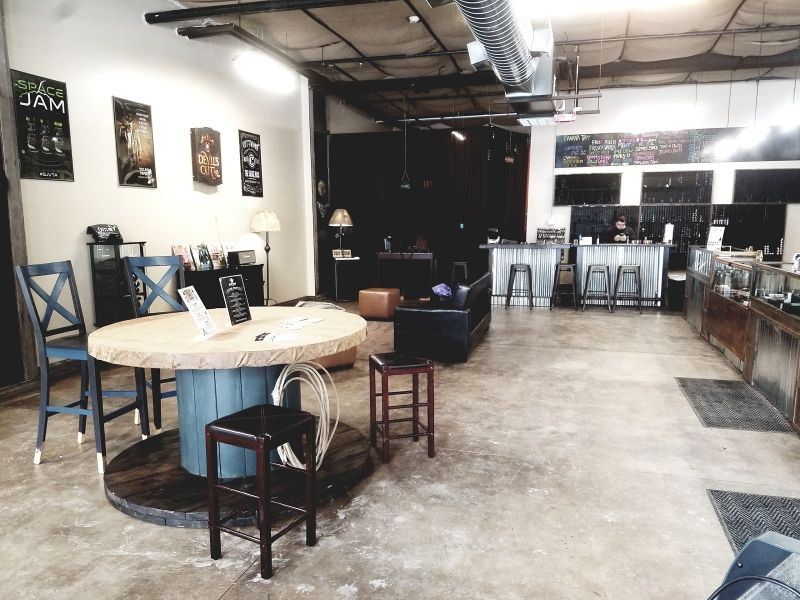 Vapor Outlaws Vape Store - 125 Main St Suite B Williston, ND