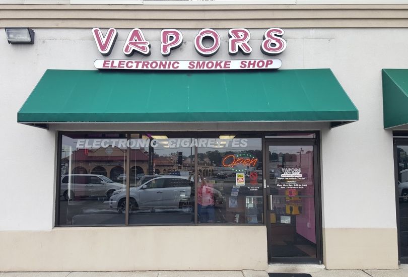 VAPORS Electronic Cigarettes and E-Liquids