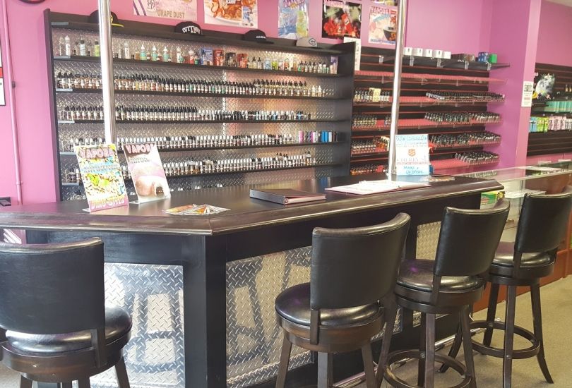 VAPORS Electronic Cigarettes and E-Liquids