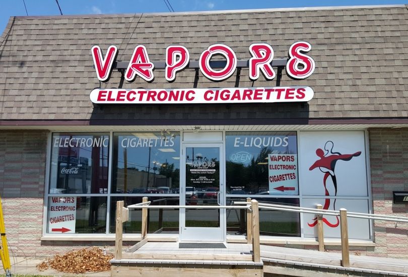 VAPORS Electronic Cigarettes and E-Liquids