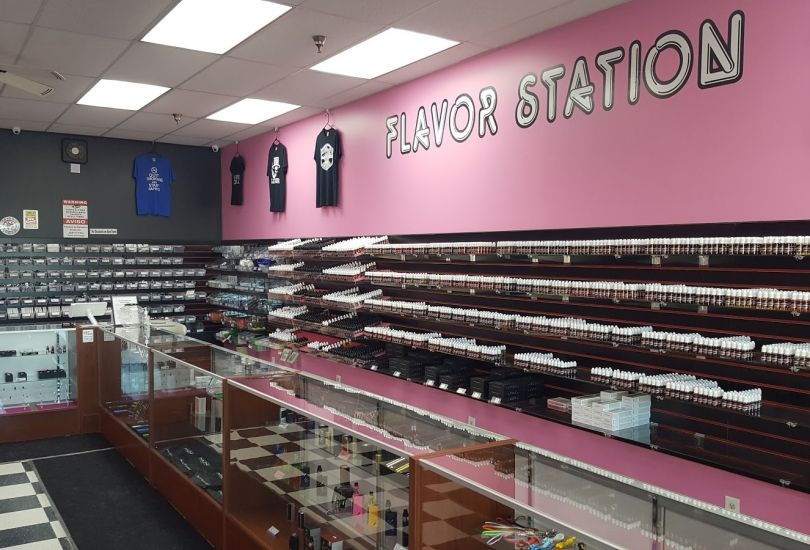 VAPORS Electronic Cigarettes and E-Liquids