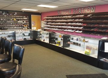 VAPORS Electronic Cigarettes and E-Liquids