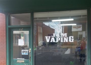 J and M Vaping