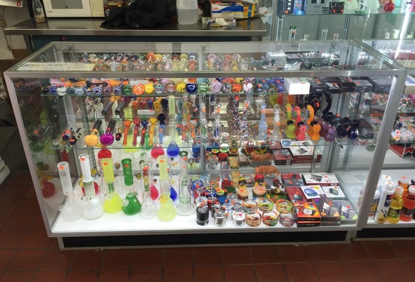 Smoke Shop at Quick Mart