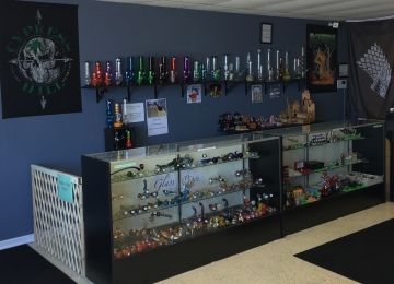 Suck-N-Blow Head & Vape Shop