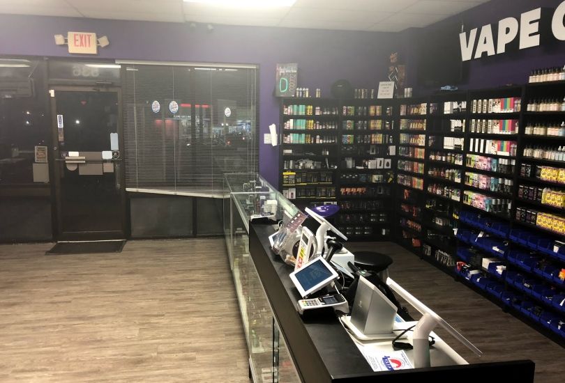 Vape guys - vape shop and lounge