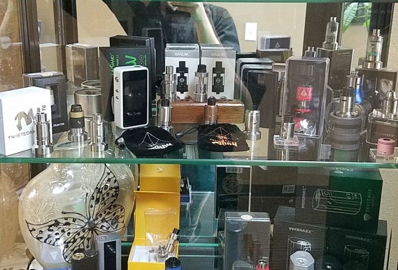 ECig n' Vape/Vape Space