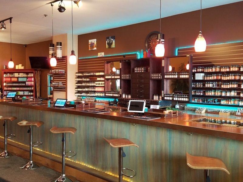 Chasin' Vapor 2323 Silvernail Rd Pewaukee, WI