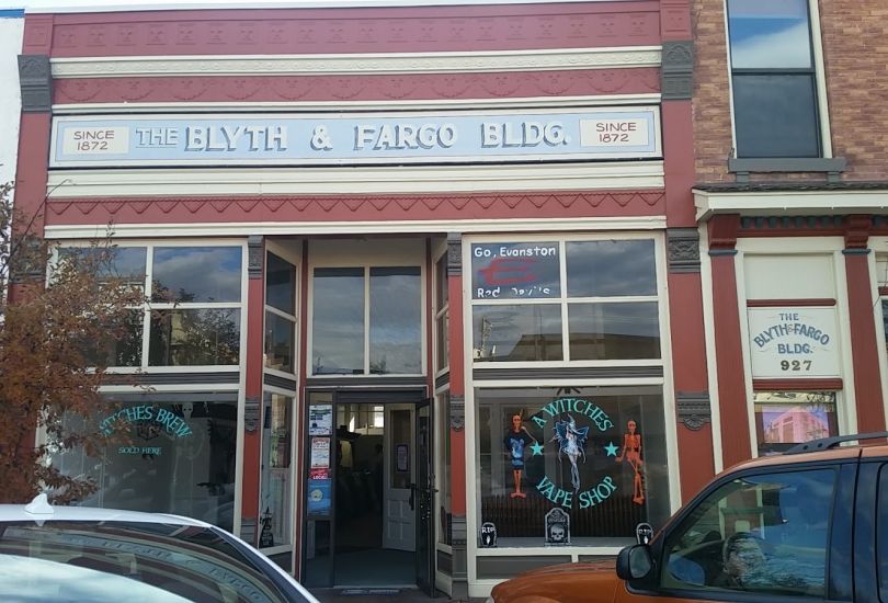 A Witches Vape Shop