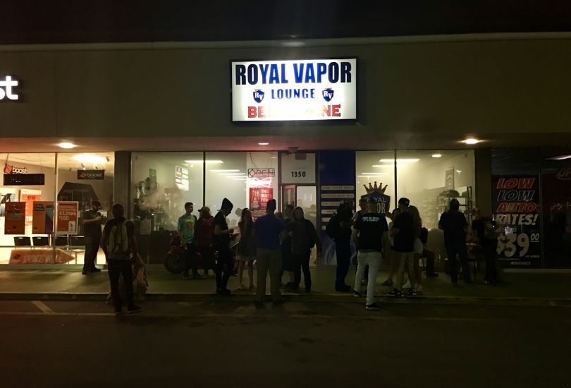 Royal Vapor Lounge