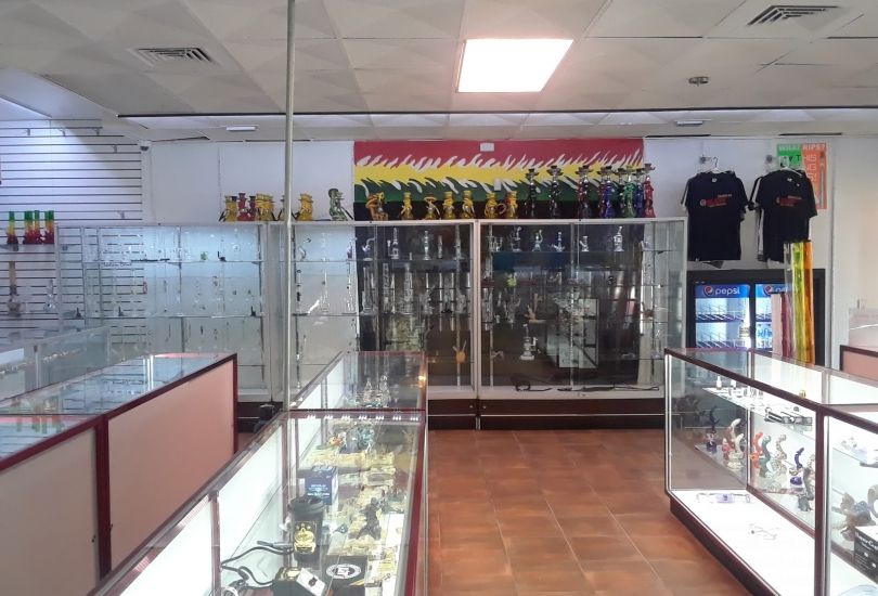 Smokin Pipes Smoke Shop St. Petersburg Fl