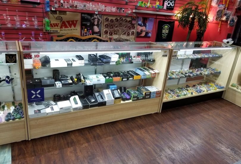 Tobacco &more smoke & vape shop