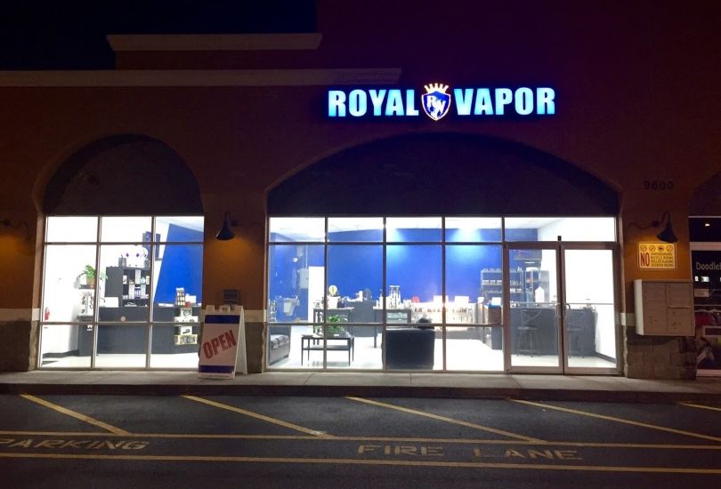 Royal Vapor Cafe