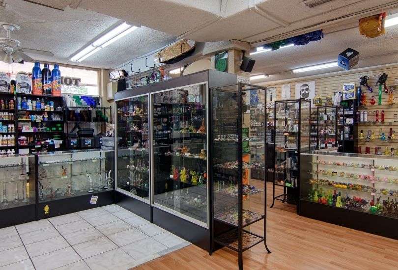 Pipe Dreamz Smoke Shop