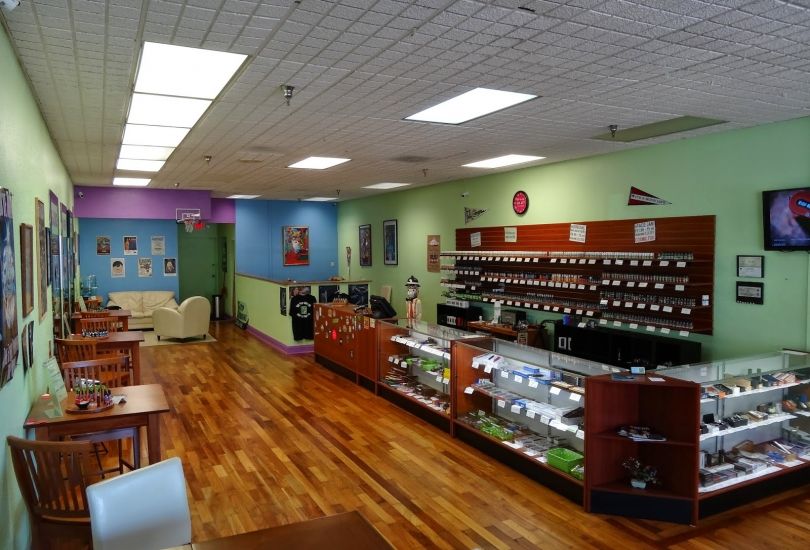 Brandon Vape E-Cigarette Shop