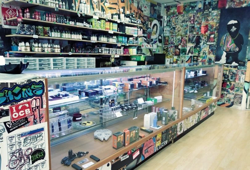 Smoke Shop Inc - Vapor and Glass