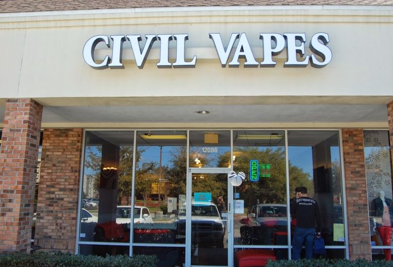 Civil Vapes Collegiate