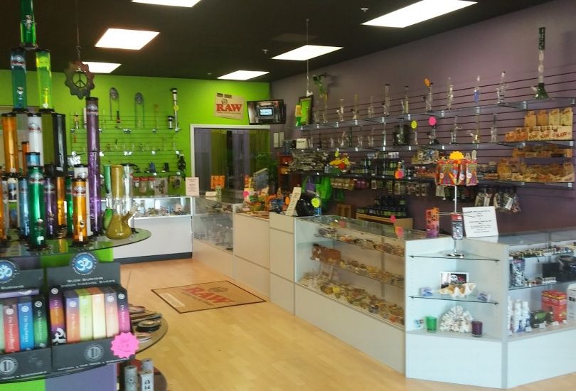 Cirrus Smoke Shop