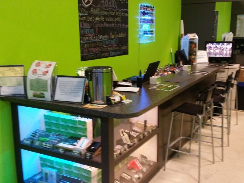 Sir F. Cig's ECig Emporium Plaza Del Sol The Latin Village