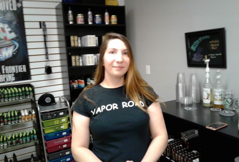 Vapor Dog E-Cigarettes, Kratom, & Cash For Gift Cards Pinellas Park