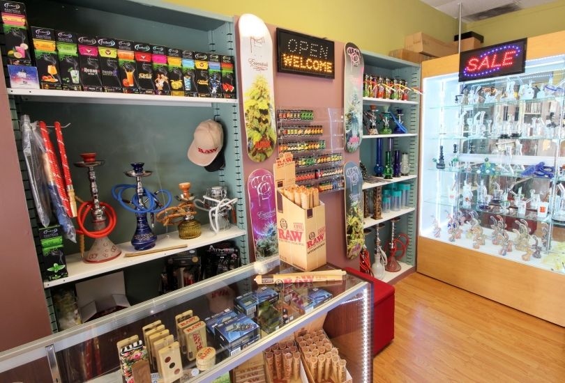 Pura Vida Smoke Shop