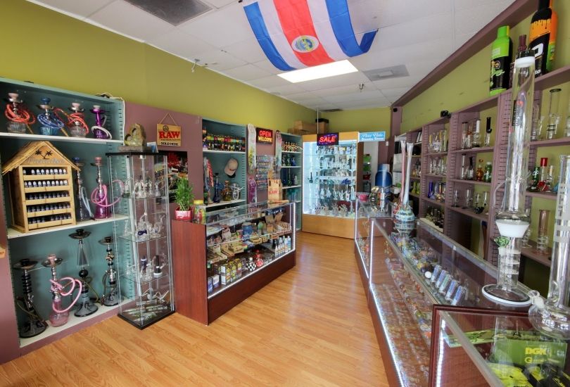 Pura Vida Smoke Shop