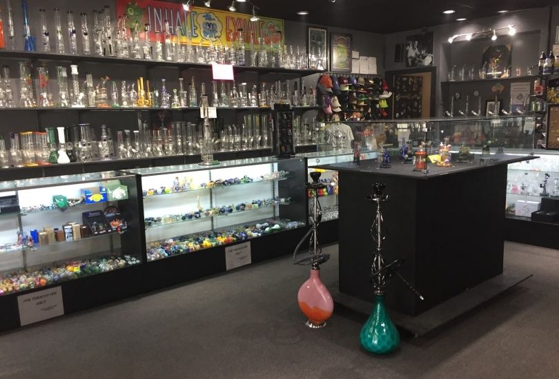 Vapors smoke shop