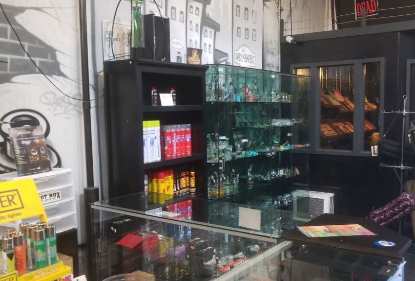 Puff It Glass and Vape Shop