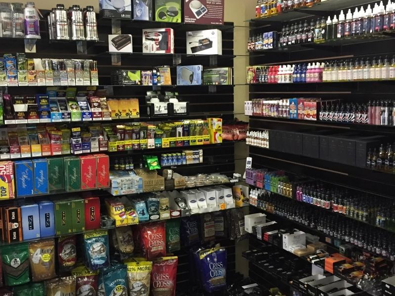 Dely's Smoke Shop 2750 W 16th St Yuma, AZ