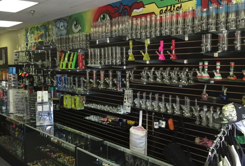 Dely's Smoke Shop