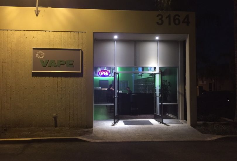 rJvapes, Inc.