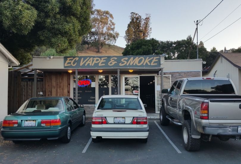 EC Vape and Smoke