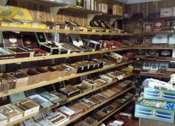 CH Cigars & More