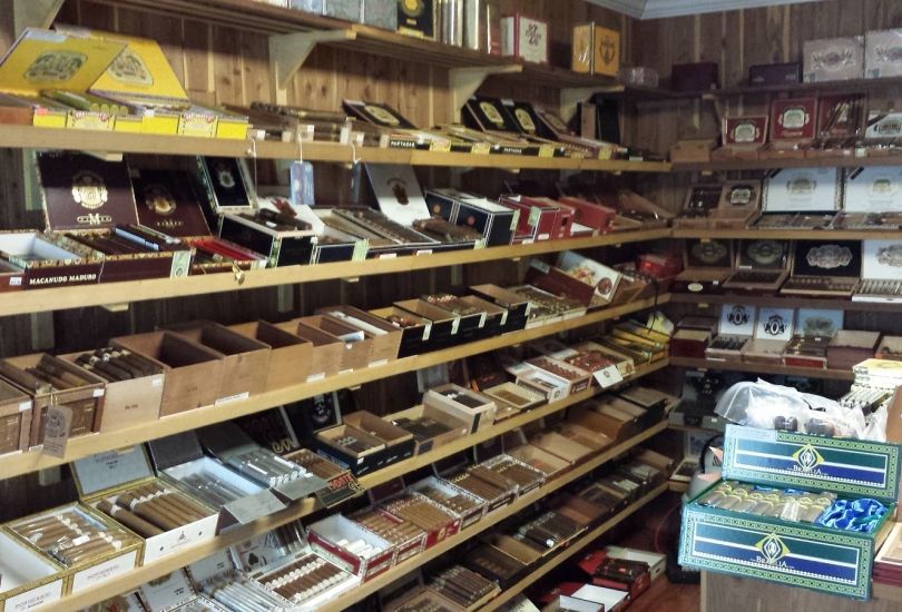 CH Cigars & More