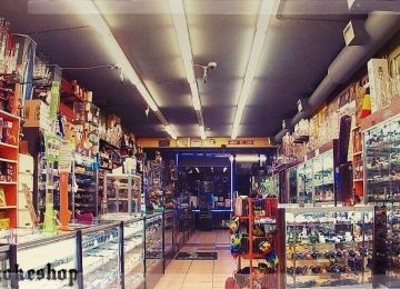 9M Smoke Shop