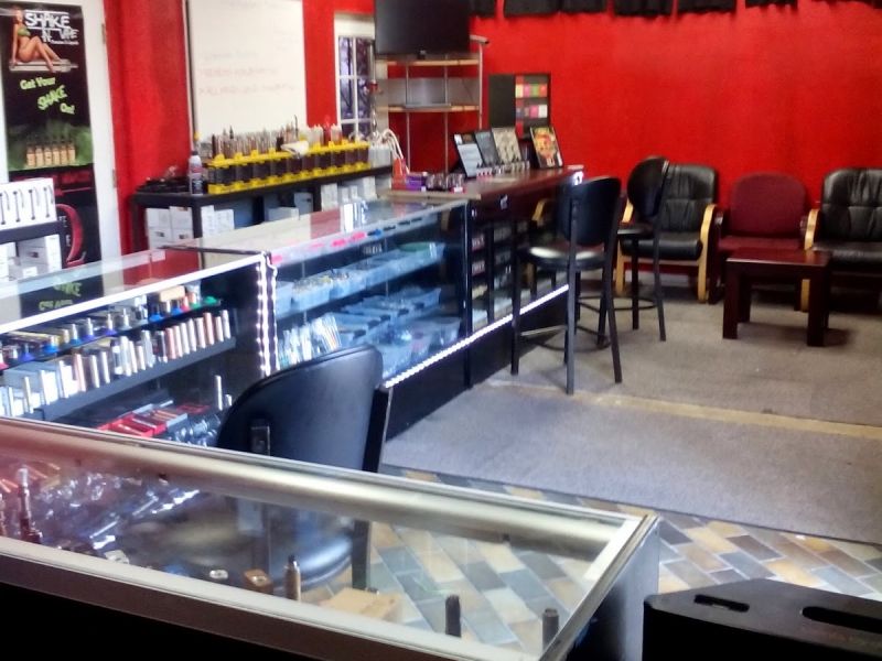 elfbar nachfüll pod läuft aus VAPE SQ LOUNGE LAUNCHES IN ADELAIDE – Upside Adelaide main image 1