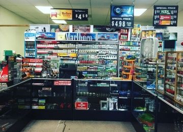 Mega smoke shop