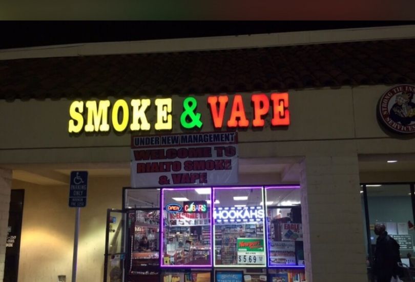 Rialto Smoke And Vape