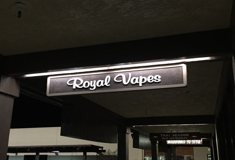 Royal Vapes Clovis