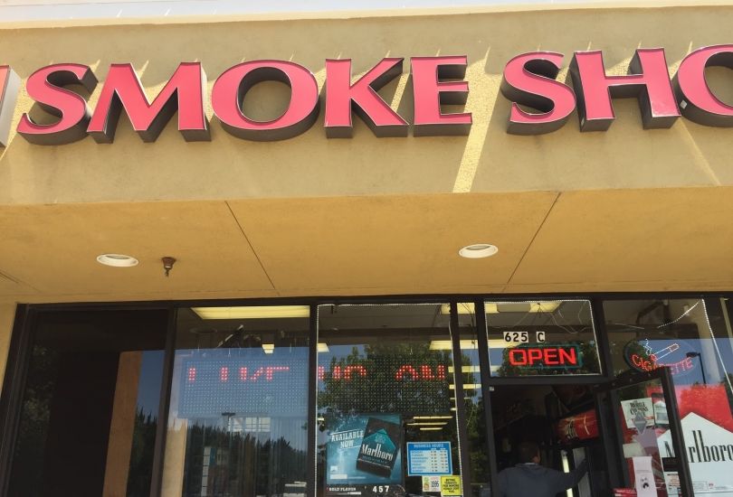 Royal Smoke Shop