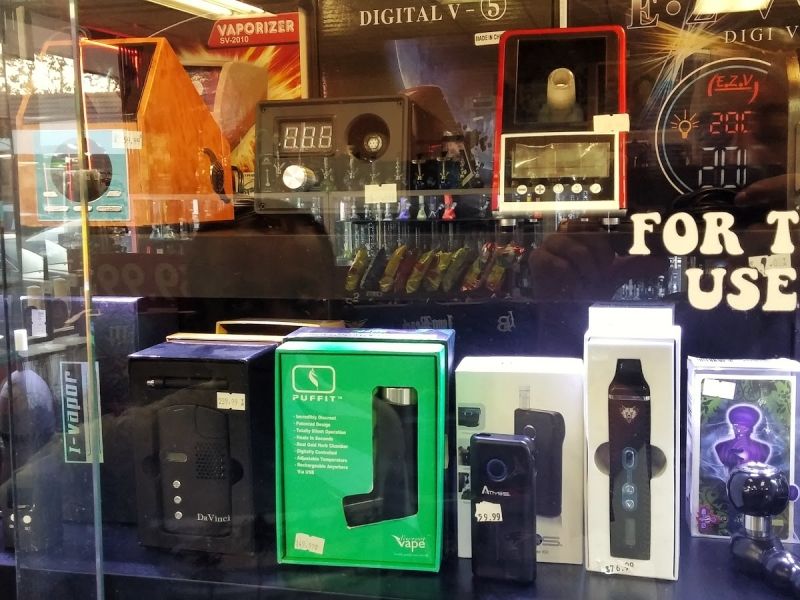 Long Beach Smoke Shop 2295 Long Beach Blvd Long Beach, CA