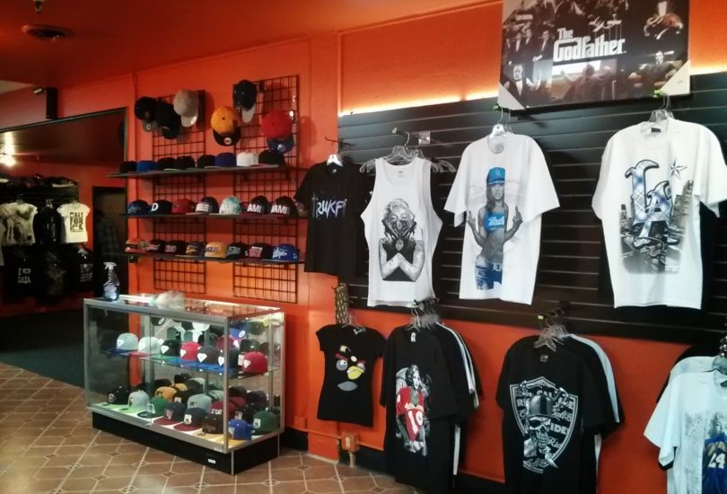 Marysville Clothing and Smoke Shop