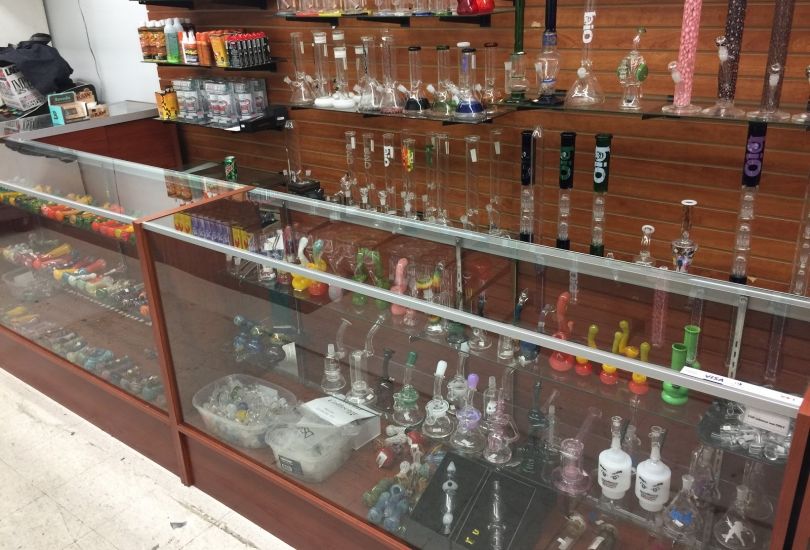 EJ's Smoke Shop & Water