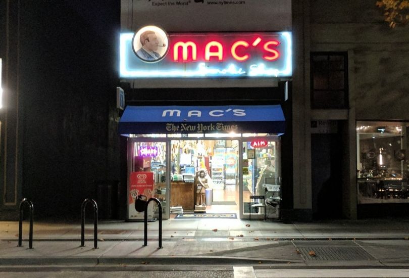 Mac's Smoke Shop Inc