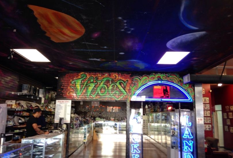 Vibes Smoke Shop & Piercing